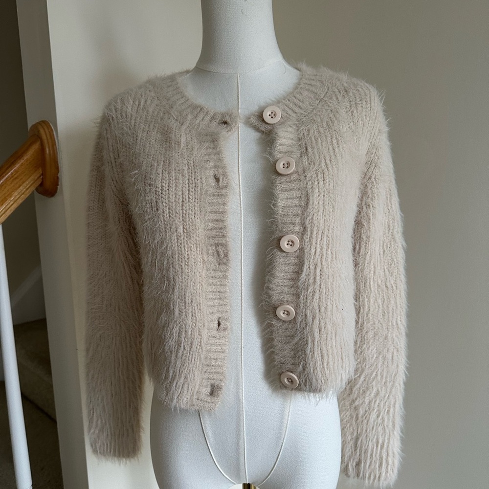 Zara Cream Cropped Button Down Sweater - Small - Picture 4 of 6